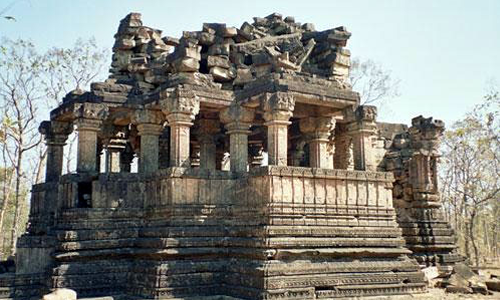 Ajaigarh Fort: Remnants of the Chandela Legacy
