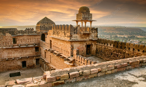 Chanderi Where History and Weaving Traditions Converge